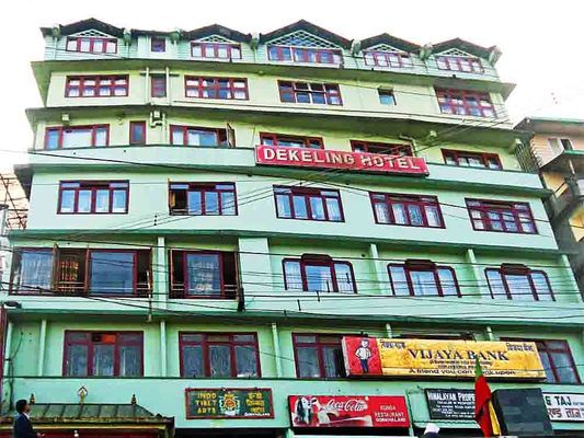 Dekeling Hotel